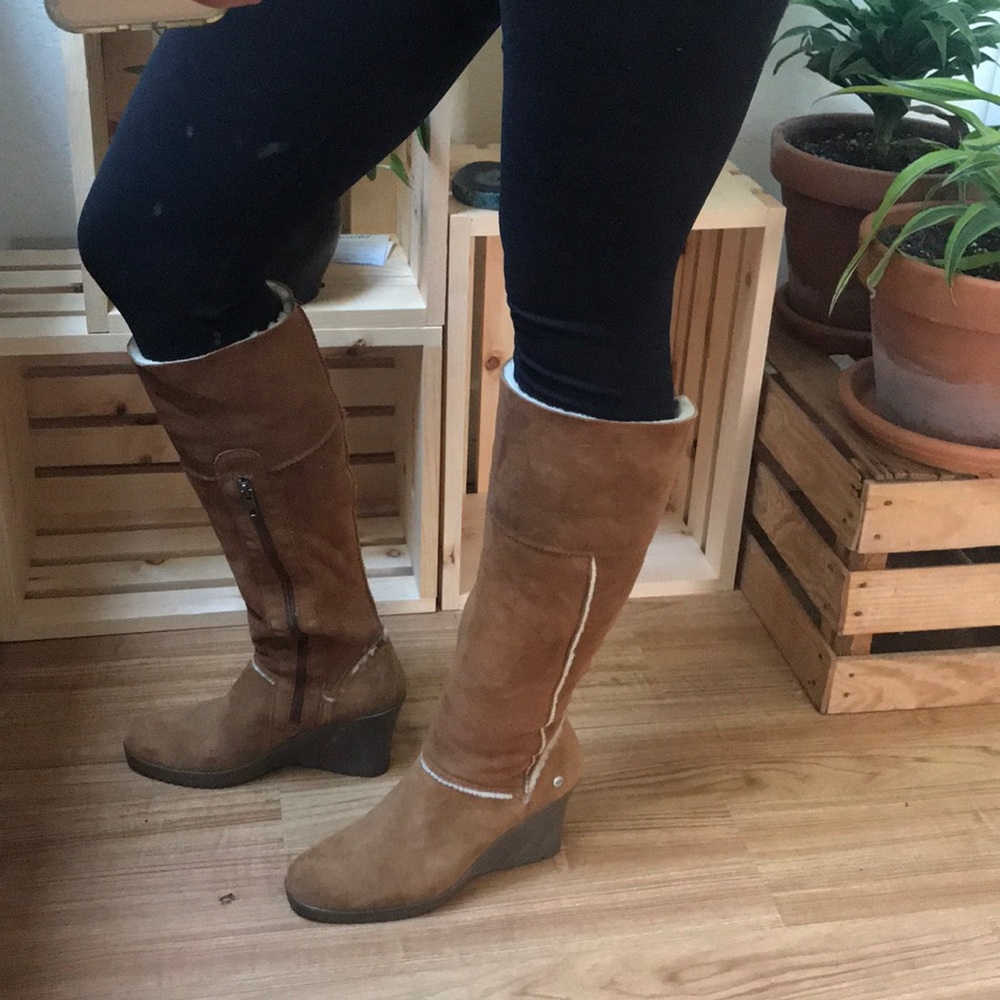 Heeled Ugg Australia boots